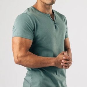 FIVE Alphalete Henley Short Sleeve Lux Shirts